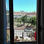 In Paese A Διαμέρισμα *