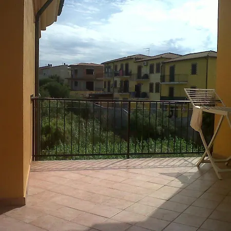 In Paese A Апартаменты *